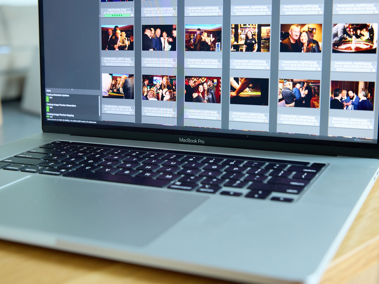 Macbook