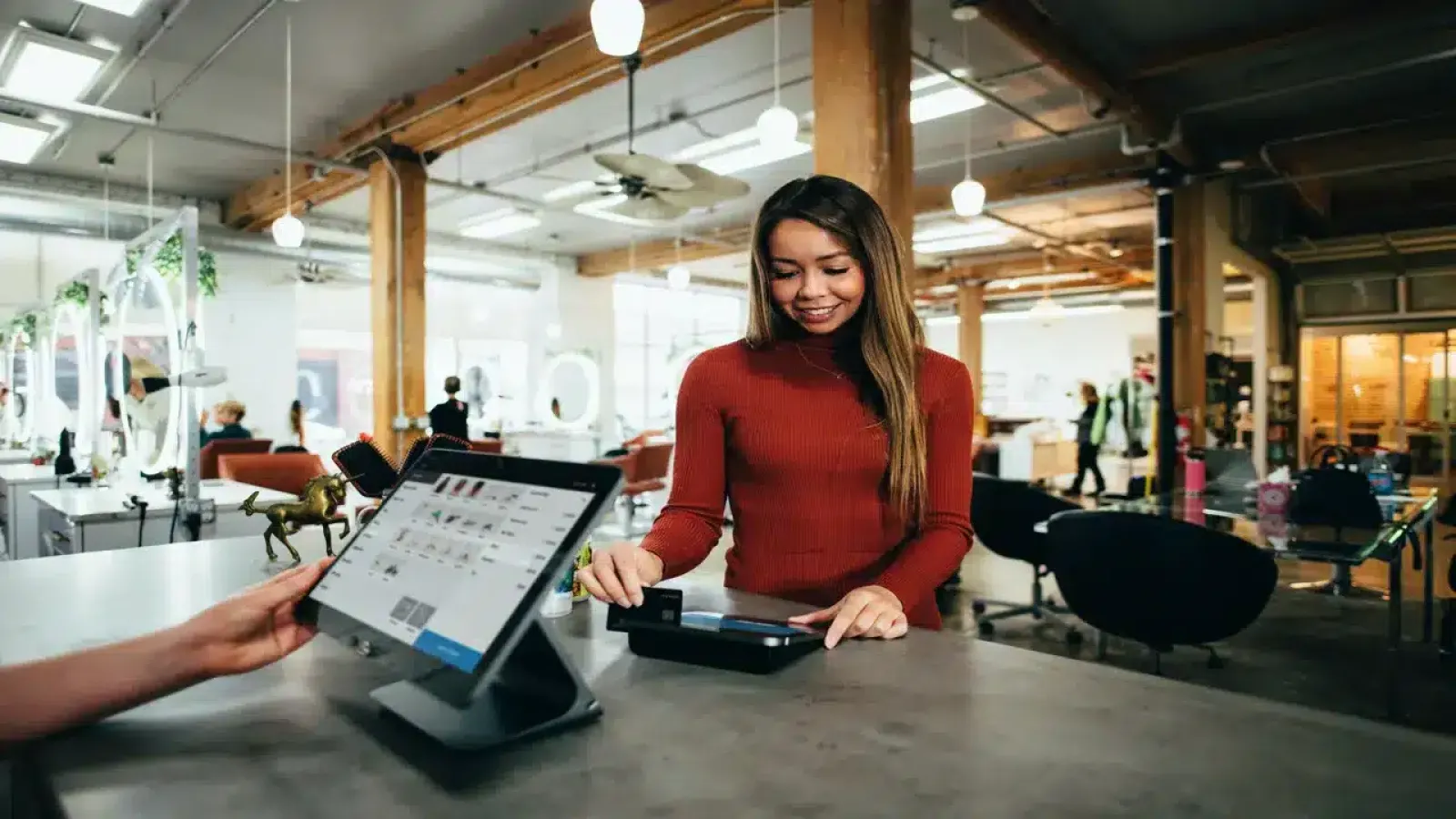 7 Customer-Facing Technologies to Give You an Advantage